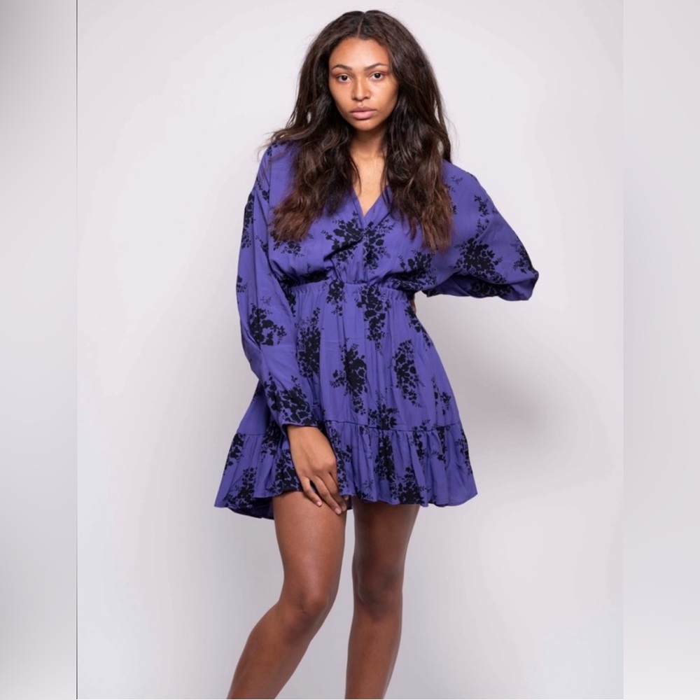 ZARA Purple Floral Print Dress Size‎ Medium
